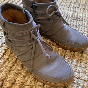 UGG Rianne suede boots